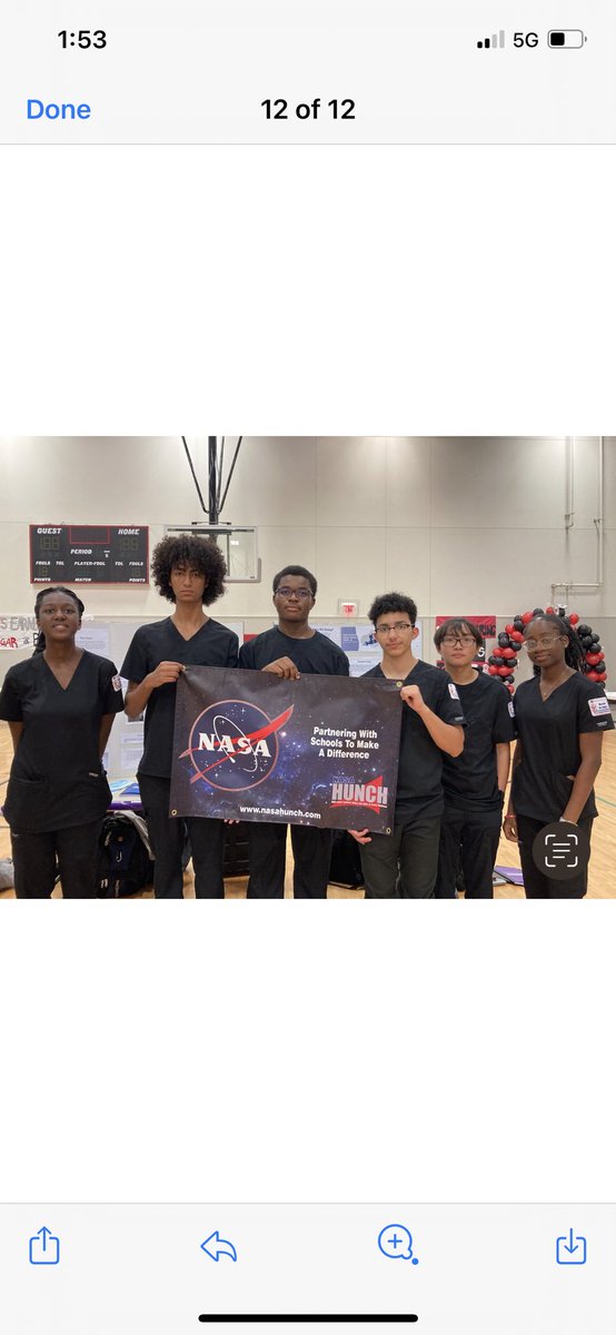 BowiePTECH tweet media