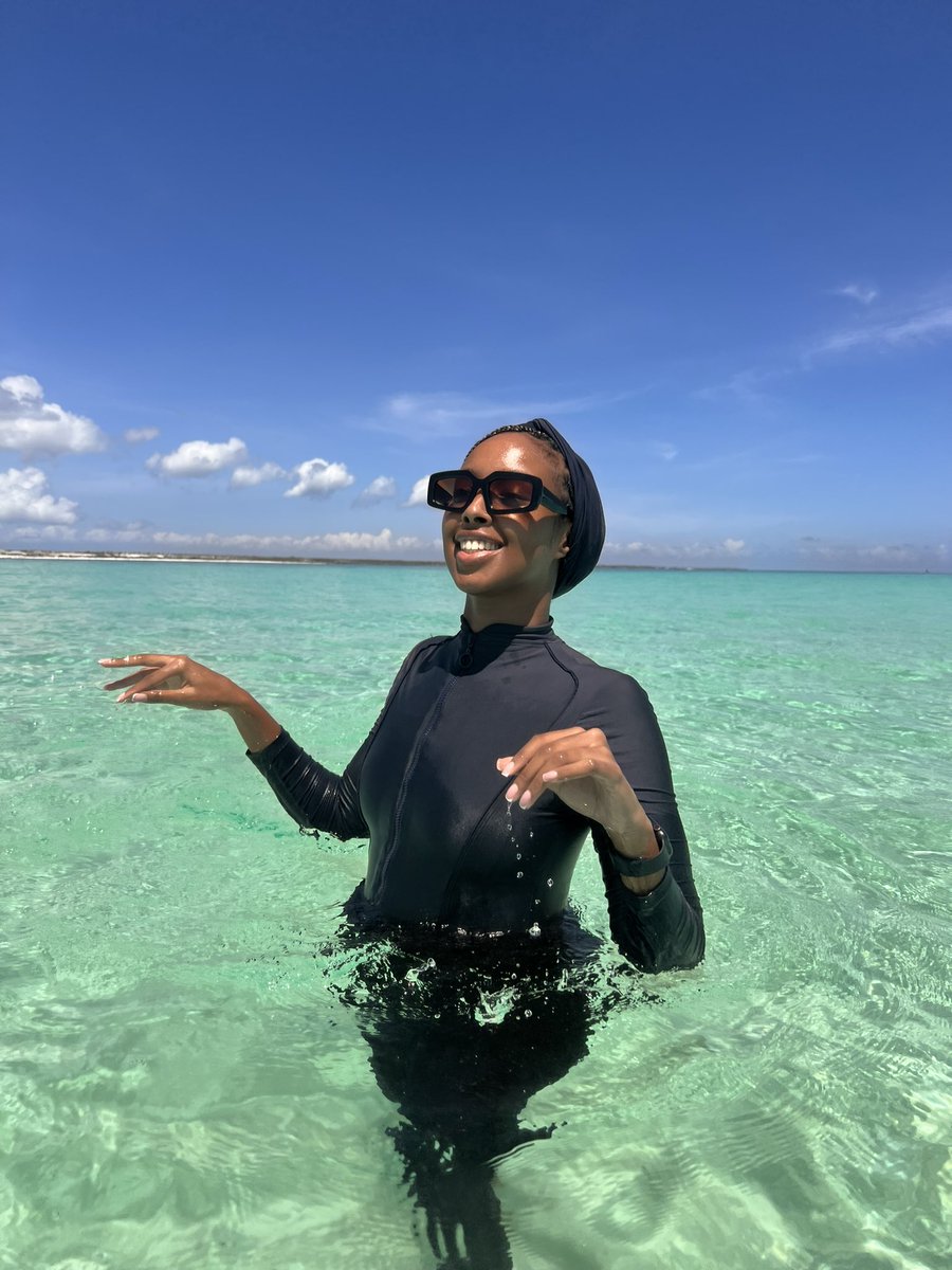 israslayed's tweet photo. having the time of my life with the loml🤍 https://t.co/4T9gmBDvor