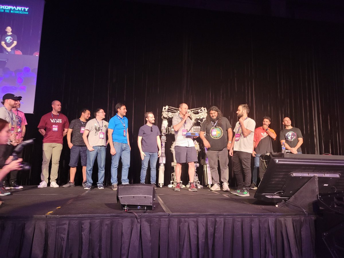ekoparty's tweet image. ¡Felicitaciones Syper!

Ganadores del #MAINCTF de la #EKO2022 #Nulllife #Securitylab