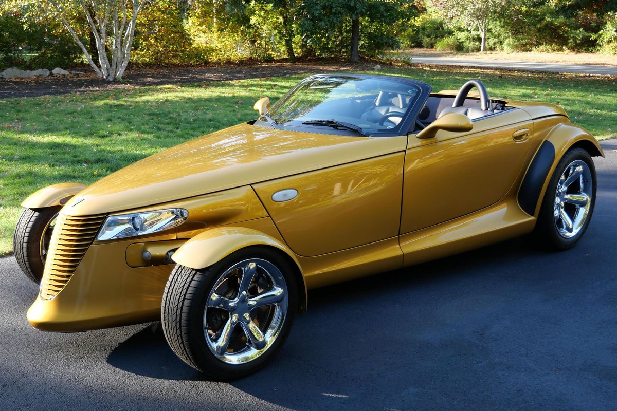 carsandbids's tweet photo. PROWLER. In "Inca Gold." With just 6,600 miles. 🤯⁠
⁠
A final-year, Chrysler-branded example, this Prowler features eye-grabbing styling, and is powered by an "EGG" 3.5L V6 rated at 253 hp and 255 lb-ft of torque.⁠
⁠
GO BID!

https://t.co/0aKDjyydVZ https://t.co/2RLGAs8XUt