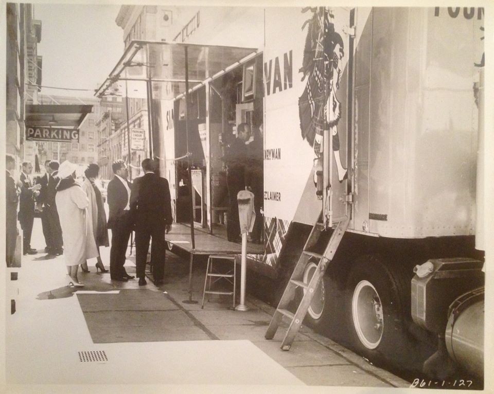 Simpson_Group's tweet photo. The Simpson Foundry Caravan traveled the US in the 1960's. The most complete sand conditioning pilot plant on wheels.
#simpson110 #shouldwebringitback #history #foundry #equipment #demonstrations #FlashbackFriday https://t.co/ZVBlwiMyuw