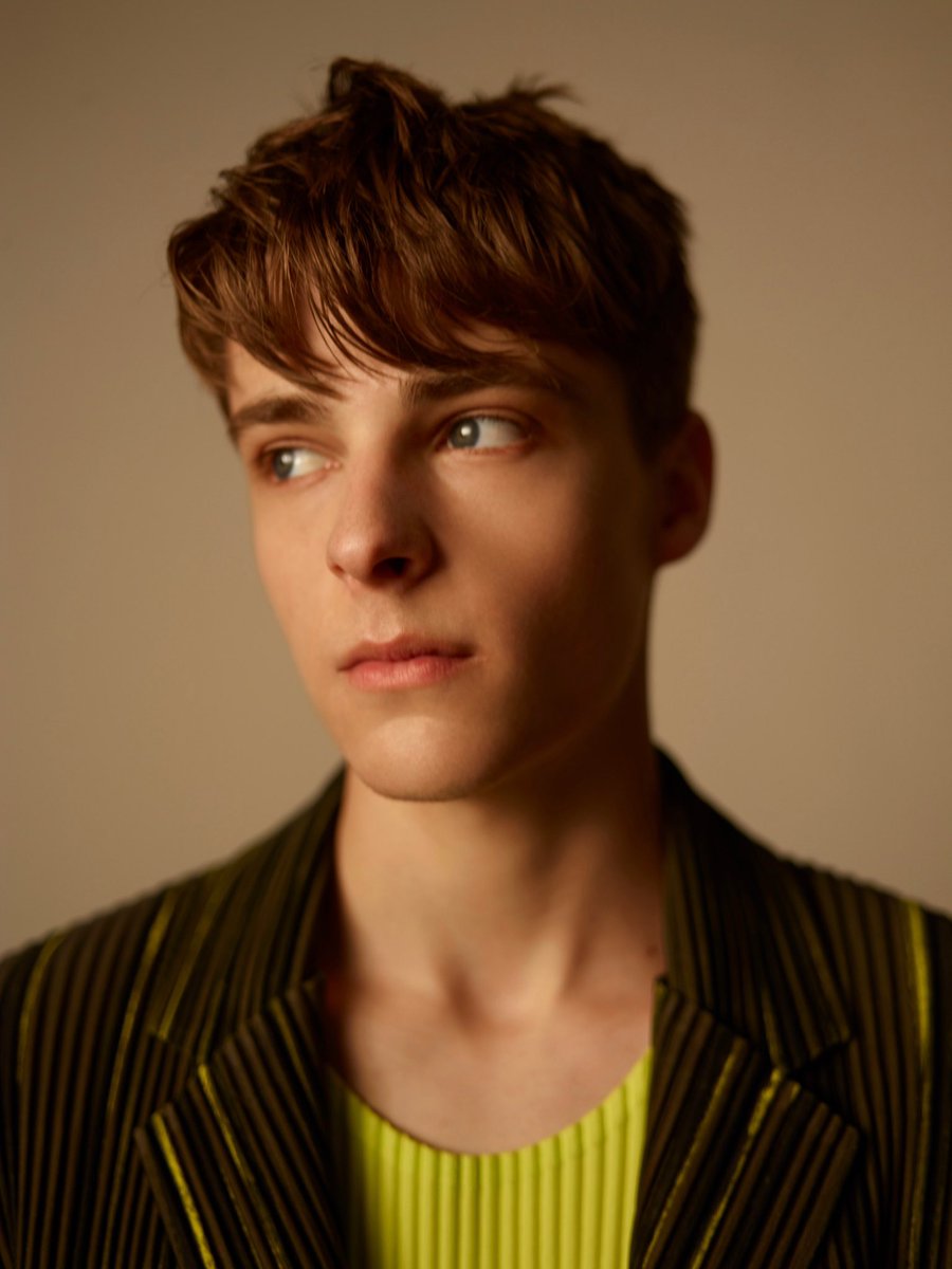 FilmUpdates's tweet photo. Corey Fogelmanis to star in Tommy Dorfman’s ‘I Wish You All the Best,’ based on Mason Deaver’s novel.

The film also stars Alexandra Daddario, Miles Gutierrez-Riley, Amy Landecker, Judson Mills, Lexi Underwood, Lisa Yamada and Brian Michael Smith.

(https://t.co/odcwYCwscY) https://t.co/3ipkFWcuJe