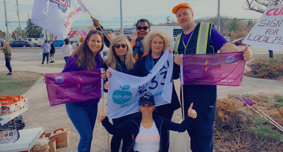TFBel's tweet photo. TECT stands in solidarity with CUPE https://t.co/yQkrziGIaP