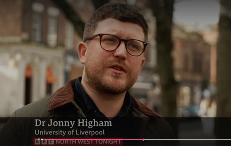 University of Liverpool News (@livuninews) on Twitter photo Our <a href="/livunigeog/">livunigeog</a> researchers were on <a href="/BBCNWT/">BBC North West</a>
talking about the network of sensors they have installed across #Liverpool to monitor air pollution levels as we approach #BonfireNight (from 12min 53) bbc.in/3zKrVvr Our <a href="/livunigeog/">livunigeog</a> researchers were on <a href="/BBCNWT/">BBC North West</a>
talking about the network of sensors they have installed across #Liverpool to monitor air pollution levels as we approach #BonfireNight (from 12min 53) bbc.in/3zKrVvr