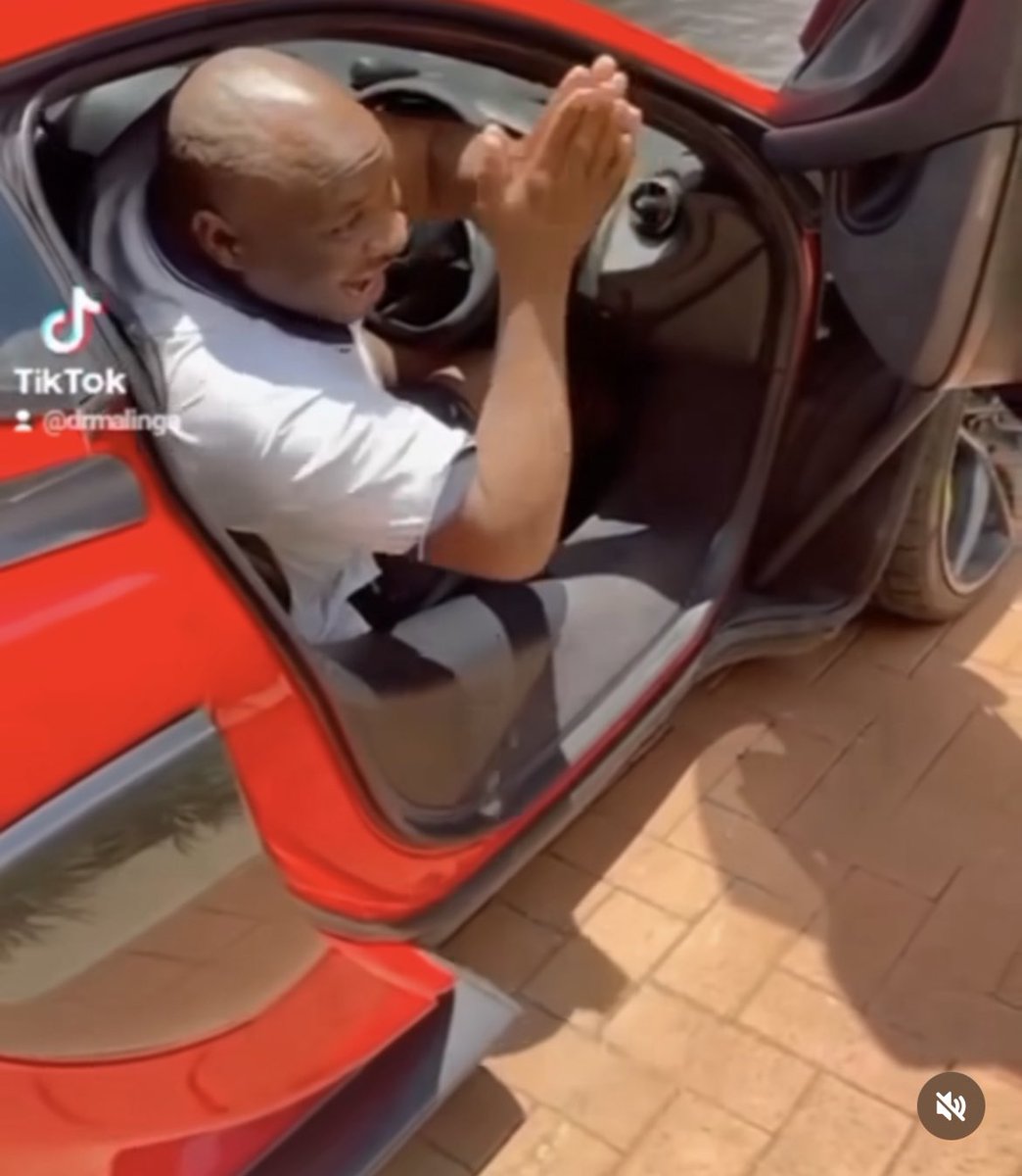 Iam_OniusM's tweet photo. We need to learn to appreciate whether the car it's his or not we say @drmalinga congratulations bosso.
😍🤩 https://t.co/5yvaZZN4zl