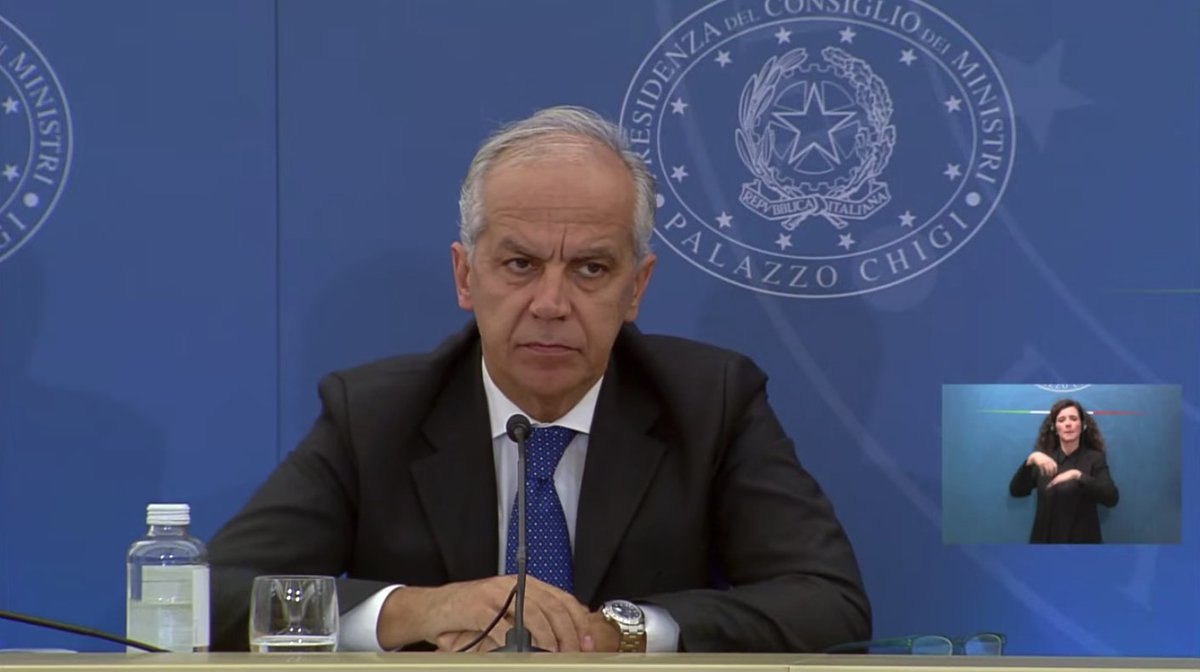 NicolaPorro's tweet photo. 🔴 Ultima Ora 🔴 Clamoroso: il ministro #Piantedosi rivela in diretta: "Una #Ong ha forzato la mano ed è entrata in acque italiane". Ecco come ha reagito il governo (VIDEO DIRETTA) 👉 https://t.co/SoS5dbTz6L https://t.co/ipL6CzSgz2