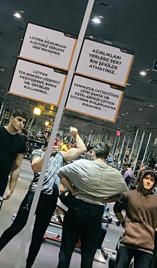 Aynen Öyle Kirveee...