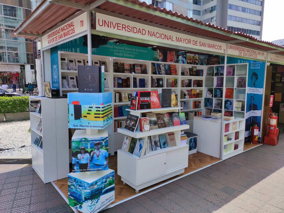 FondoEditUNMSM's tweet photo. Ya instalados en el stand 70 de la Feria del Libro Ricardo Palma 📚🥳
Nos encuentran desde hoy hasta el 20 de noviembre en el Parque Kennedy de Miraflores 📍
Pasen la voz 📣 ¡Están todos invitados ✌️!
#feriadellibro #unmsm #sanmarcoslee #librosunmsm #fondoeditorialunmsm https://t.co/RqneKoNSHg
