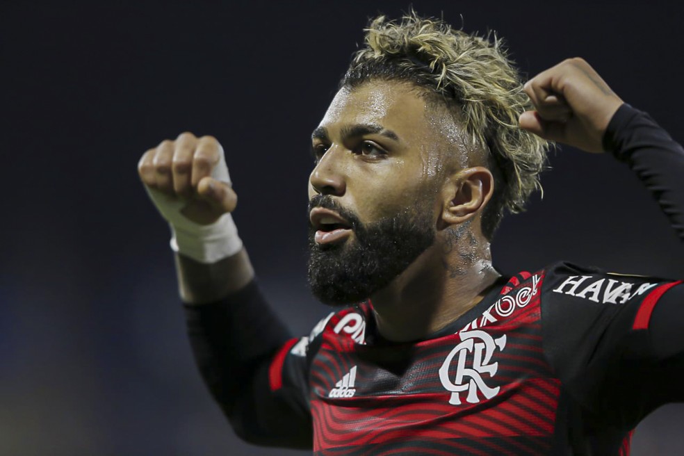 mundodabola's tweet photo. “Eu levaria o Gabigol pra Copa. Na hora que apertar, na agonia, precisa de gente que tem tesão por decidir. E que gosta de pressão.”

🎙 Bruno Formiga.
📸 Gilvan de Souza https://t.co/XGwIgDFLzM