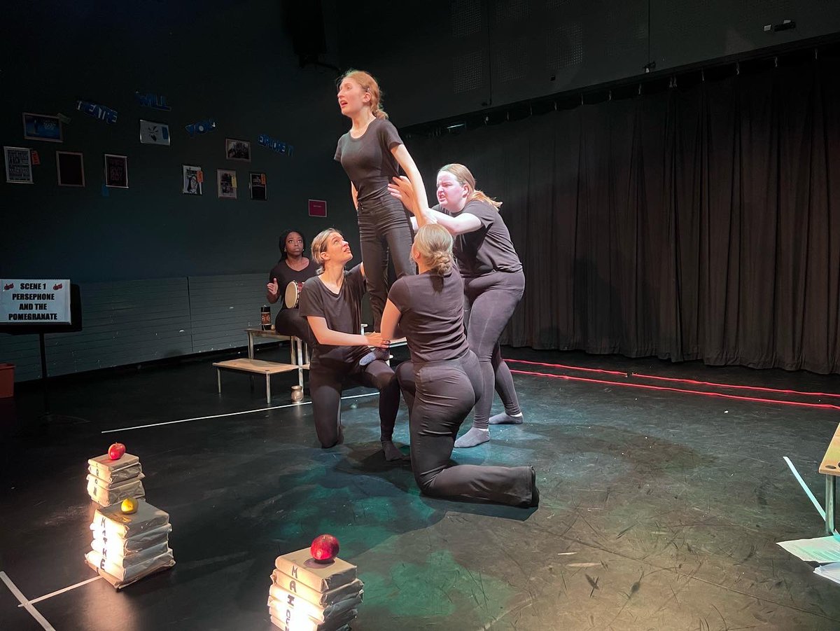 SBEdrama's tweet photo. What a week! 

Congratulations to our wonderful Yr13’s who performed their final C1 exam pieces today! 

It took 6 weeks of devising, 1 week of tech rehearsals and hours upon hours of rehearsal time!

Well done guys!

Have a great weekend! 

*photos with permission #sbedrama https://t.co/naCKMXI7jt