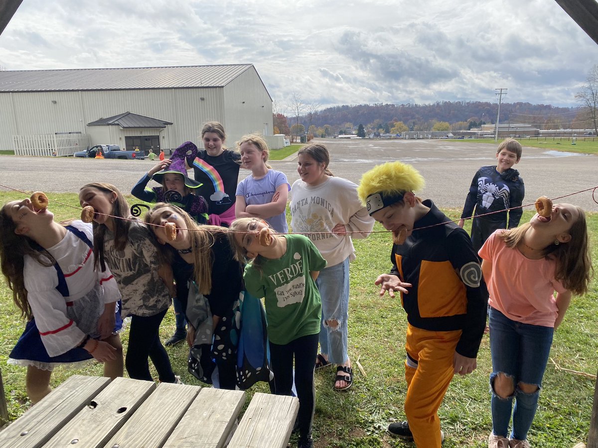 MissBurkhardt5's tweet photo. A week full of fall fun �� https://t.co/RjXsdIdxWs