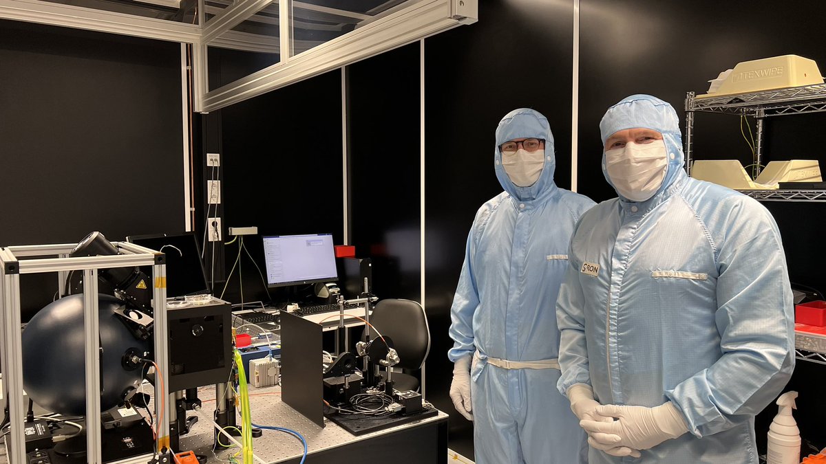 astro_andre's tweet photo. Fascinerend bezoek aan Stichting Ruimteonderzoek Nederland @SRON_Space Hoogstaand onderzoek.Passievolle experts. Indrukwekkende ontwikkeling van extreem nauwkeurige instrumenten om vanuit de ruimte baanbrekende  metingen te doen. Van atmosfeersamenstelling tot zwaartekrachtgolven https://t.co/rfe1Uf2Fxc