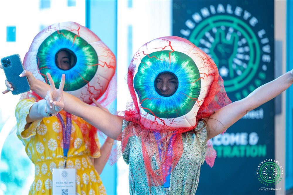 YoungMDConnect's tweet photo. Raise your hand if youโre excited for YMDC Live this March 24โ26 in Austin! ๐โโ๏ธ Head to https://t.co/OCbmfExLzA to apply for a scholarship or register to attend. #YMDCLive2023 https://t.co/VhDD3Ioz1E