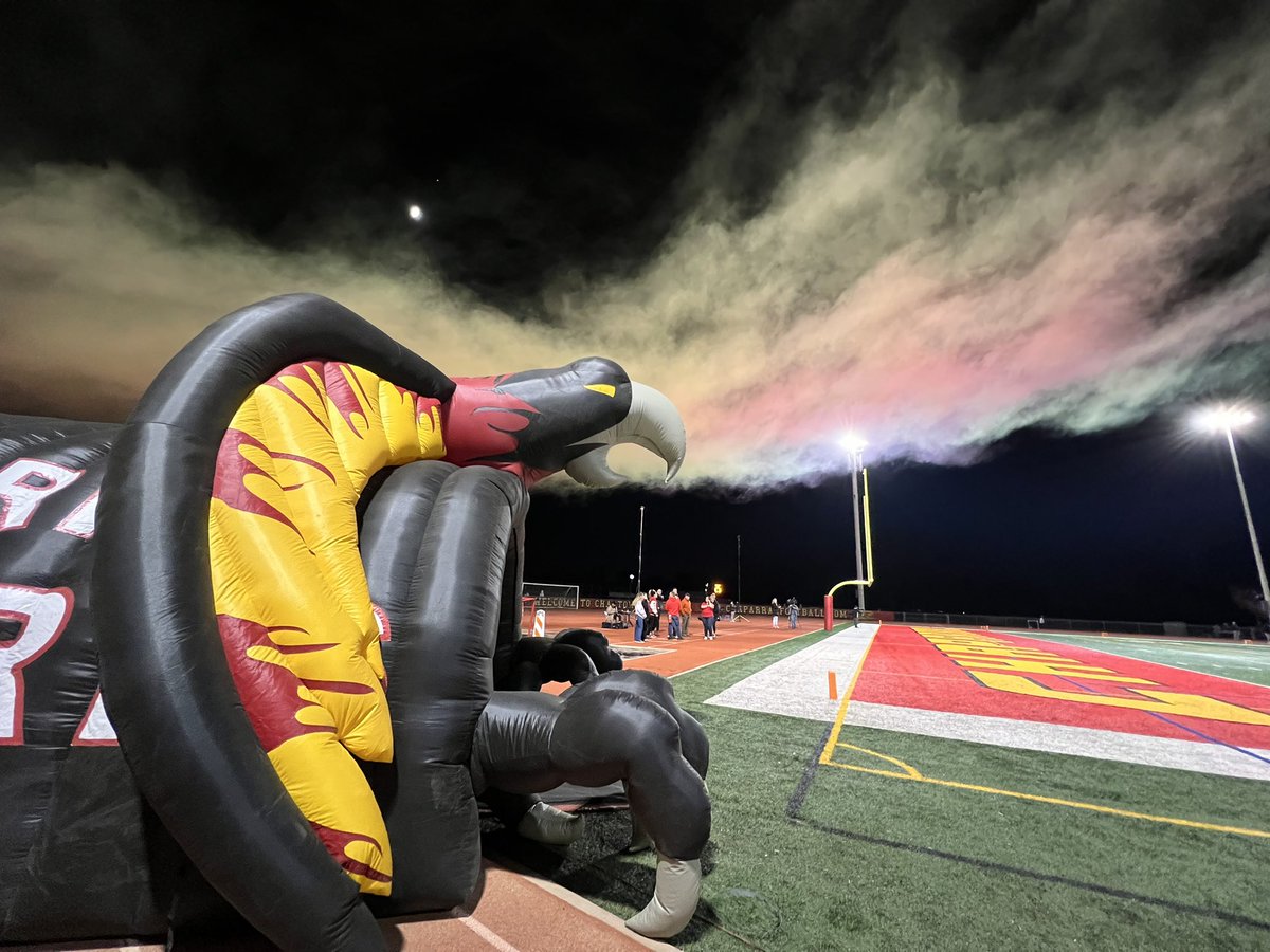 eliavgabay's tweet photo. Senior Night Views 😶🌫️
@FootballBrophy at @ChapfootballAZ.
@Sports360AZ
#FridayNight360
@AZHSFB @gridironarizona https://t.co/32ryMkfe8F