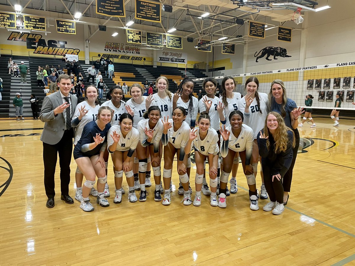 LSHS_Vball's tweet image. 𝙍𝙊𝙐𝙉𝘿 3 𝘽𝙊𝙐𝙉𝘿

#FULLSEND | #FAMILY