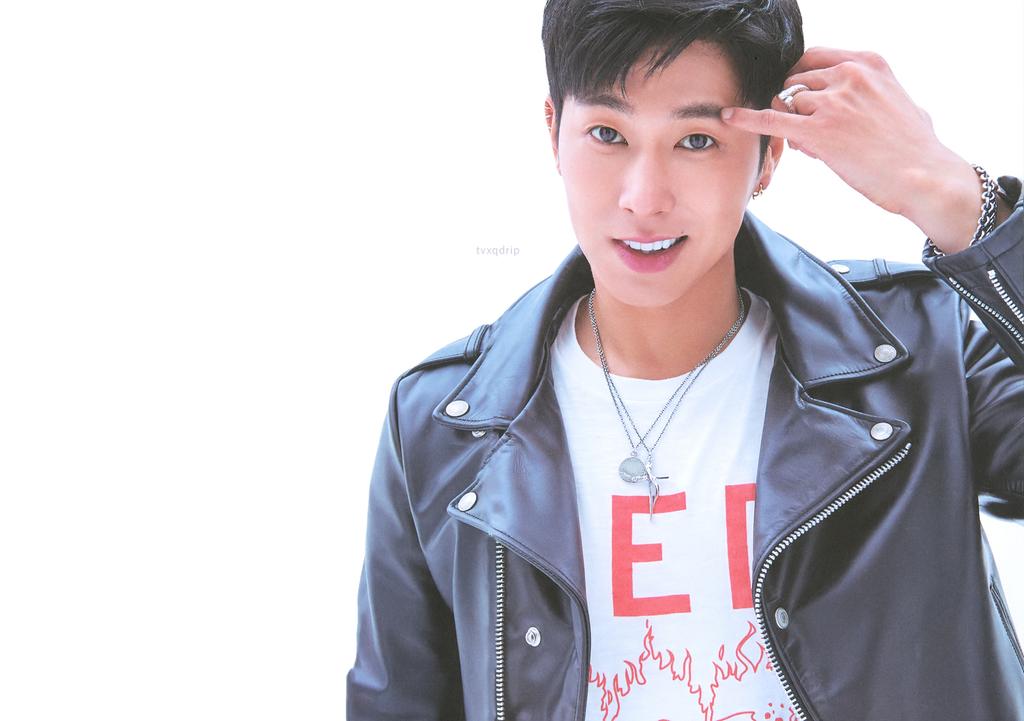 ume💛UK찐친 on Twitter 