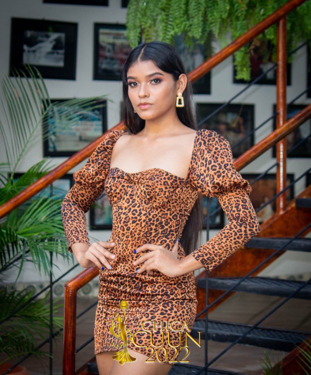 #CUUN1914 
CANDIDATA A CHICA AGRARIAS 2022
Solange Dayanna Velásquez Rivera(18 años), de la Ciudad de las Naranjas, Chinandega.
Estudiante de la carrera de Ingeniería en Zootecnia (II año).
Espera tu apoyo este 16 de Noviembre, BARRA CELESTE!💙