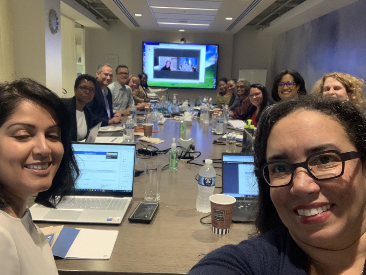 ProfNancyHill's tweet image. It is a joy and honor to serve ⁦@SRCDtweets⁩ on the Governing Council with this group of esteemed #colleagues and #ScholarFriends  with ⁦@GonzalesNancyA⁩ on zoom. ⁦@Prof_Nick_Allen⁩ &amp;amp; ⁦@MurryVelma⁩, we missed you. #ChildDevelopment #Research