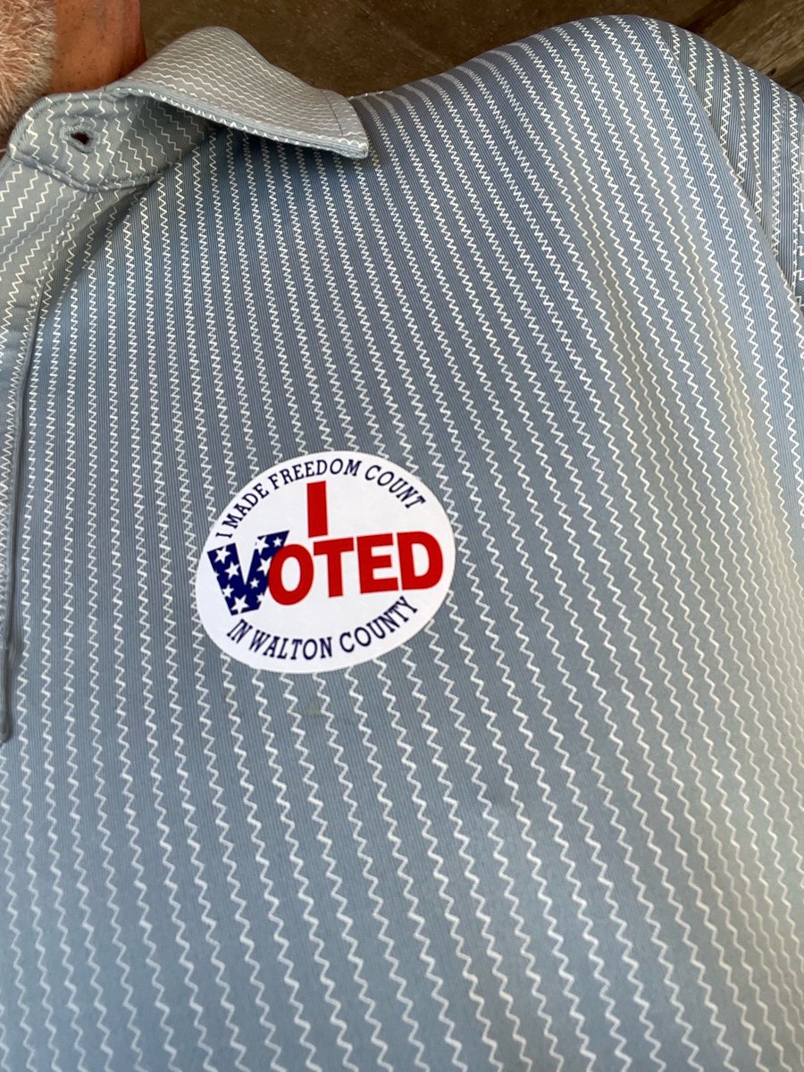 jzeidner's tweet photo. @rainnwilson I voted today...took all of 5 min to vote and 20 min total to drive to/from early voting location in my town. Couldn’t have been easier...stop the manufactured drama! https://t.co/Io7SvzZtfi
