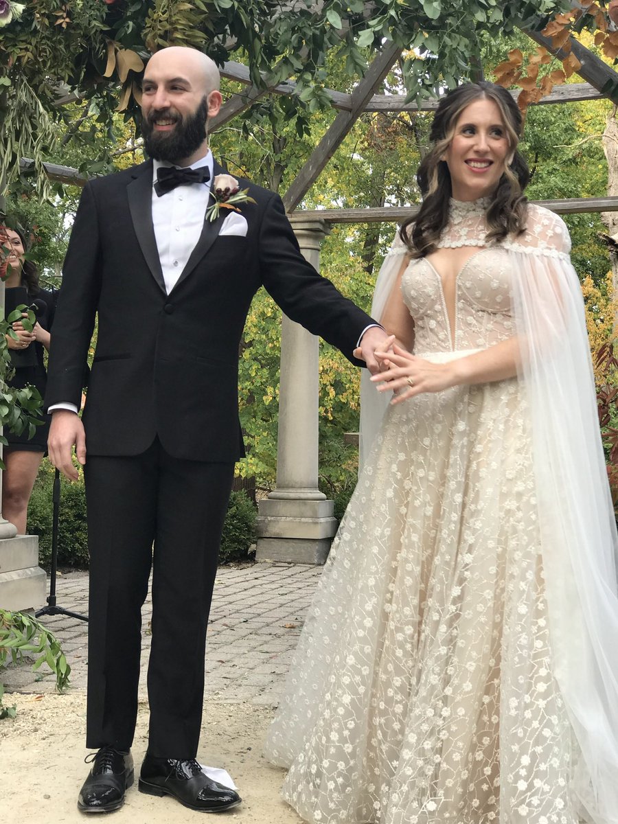 Back to Twitter with significantly more time on my hands and an additional last name 👋🏼