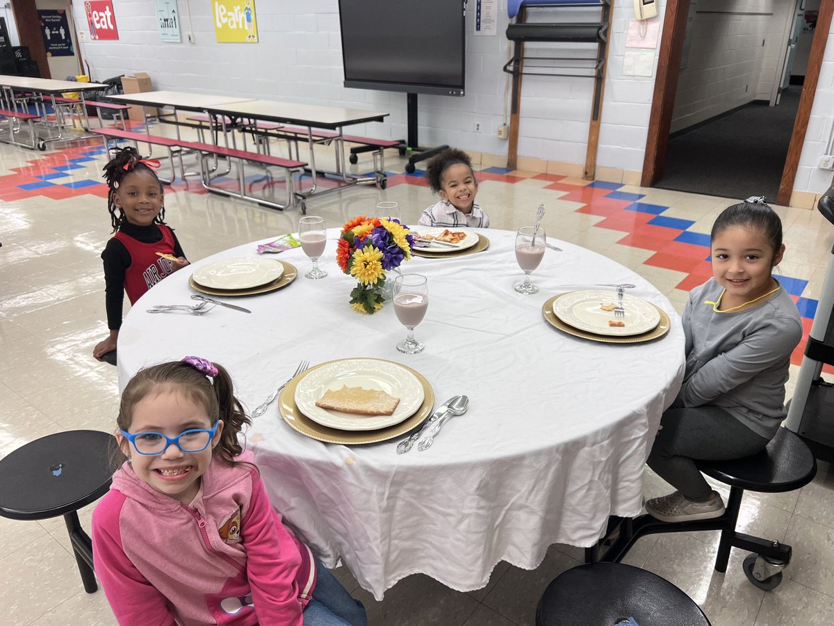 Murdock Elementary School tweet media