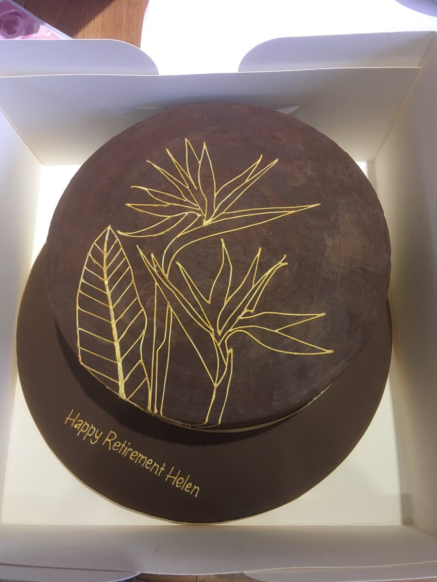 porshamcakesuk's tweet photo. All boxed up ready to go. Hand piped gold Bird of Paradise flowers on a chocolate ganache cake to share at an office retirement gathering. #cake #retirement #retirementplanning #retirementparty #plymouth #PlymouthNHS #NHS #NHSDoctor #GP #GPSurgery #porshamcakes #mycreativeweek https://t.co/ceMOenA9RK