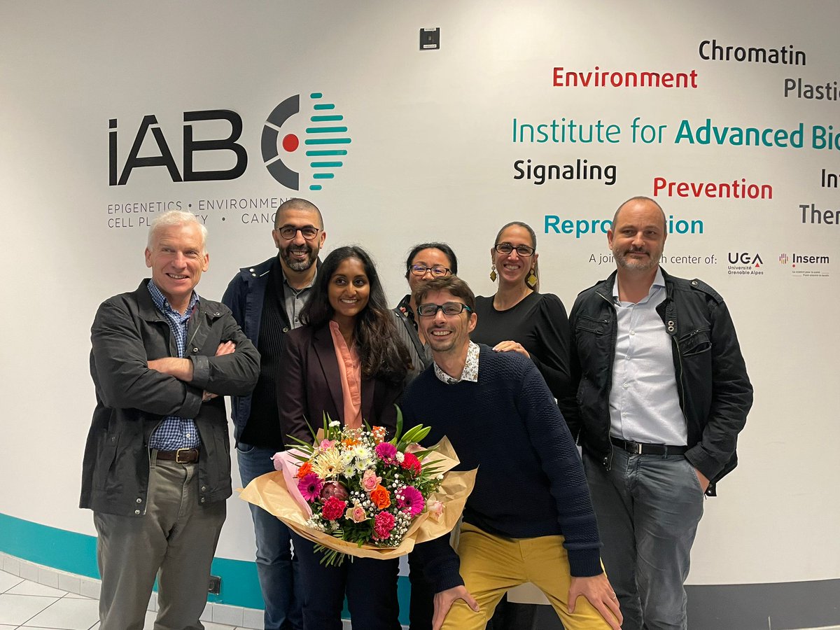 Apicolipid Lab (@apicolipid) on Twitter photo Congratulations to brand new Dr shunmugam <a href="/Serenashun/">Serena Shunmugam</a> for a brillant defense and amazing work on #lipid in #apicomplexa #parasites(more soon)Bravo Serena! Big shout out to the amazing jury <a href="/HAKIMIMohamedA1/">HAKIMI Mohamed-Ali</a>, <a href="/SheinerLab/">Sheiner lab</a> Prof Malcolm McConville, Dr Olivier Epaulard and Dr Yamaryo! Congratulations to brand new Dr shunmugam <a href="/Serenashun/">Serena Shunmugam</a> for a brillant defense and amazing work on #lipid in #apicomplexa #parasites(more soon)Bravo Serena! Big shout out to the amazing jury <a href="/HAKIMIMohamedA1/">HAKIMI Mohamed-Ali</a>, <a href="/SheinerLab/">Sheiner lab</a> Prof Malcolm McConville, Dr Olivier Epaulard and Dr Yamaryo!