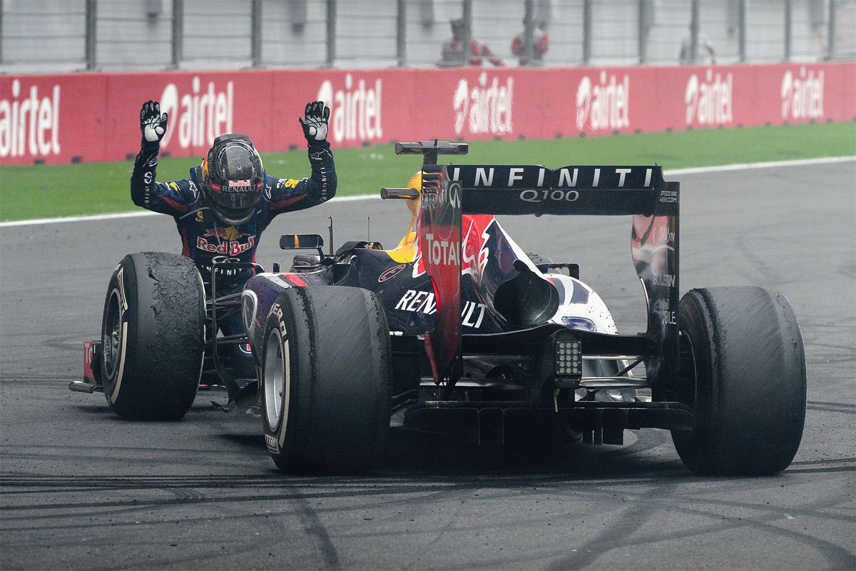 Alex_86685's tweet photo. @SkySportsF1 Seb winning the WDC in India 2013 https://t.co/Scg8azNVY5
