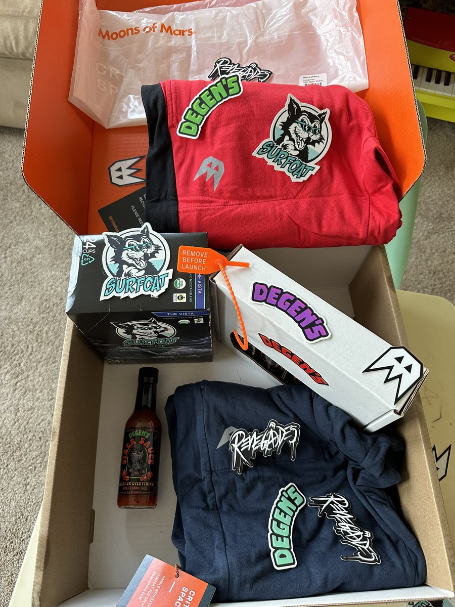 I will never understand why <a href="/coasthawk/">Sophie Barbra️♂⛄</a> and <a href="/moonsofmarsxyz/">moonsofmarsxyz</a> is flying so far under the radar when they deliver so much from an NFT project. Not to mention the most comfortable pants for #FlightSuitFriday. <a href="/JaredVaultOne/">jaredvault.eth</a> <a href="/TheFirstMint/">TheFirstMint</a> <a href="/TheLorax1984/">TheLorax</a> <a href="/TheReelPhilD/">Phil Doucet</a> <a href="/wholesomename/">mr-x.nft</a>