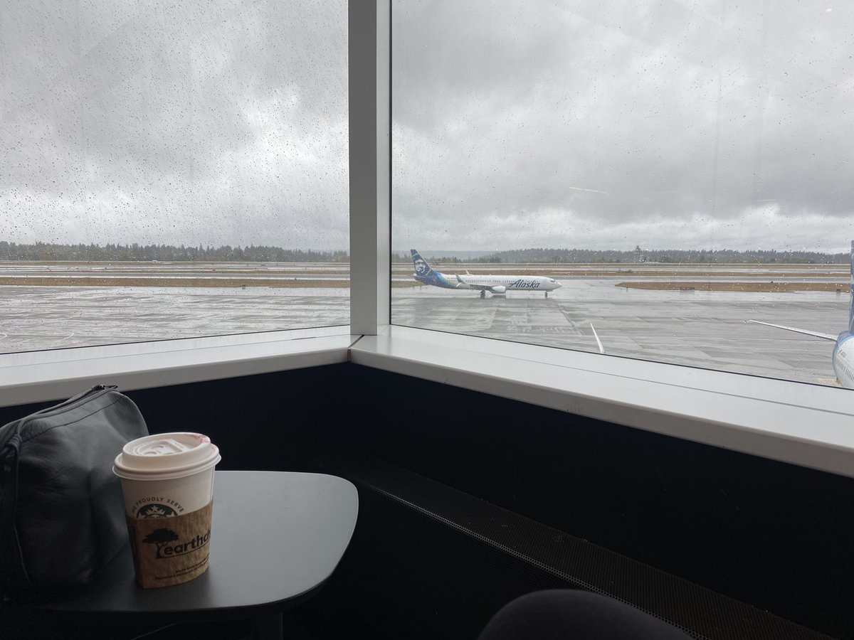 cide411's tweet image. Thank you @AlaskaAir for the great #Seattle #Boardroom experience!