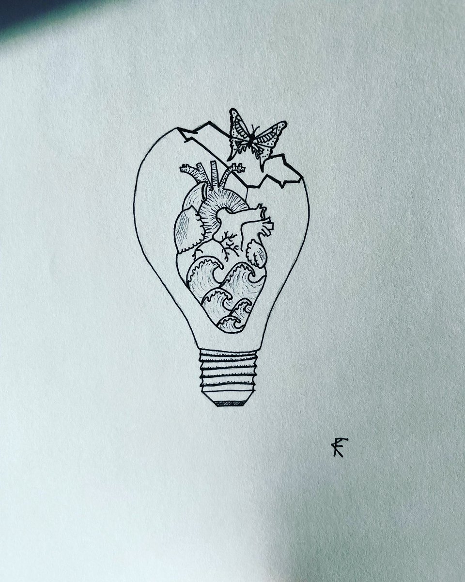 kkfosterartist's tweet photo. light. ✨ heart. 🫀 flow. 🌊 healing. becoming. 🦋

#connectingwithcreativity #selfloveart #stwcreativityandhealing #healingjourney https://t.co/HiAdDJGjvH
