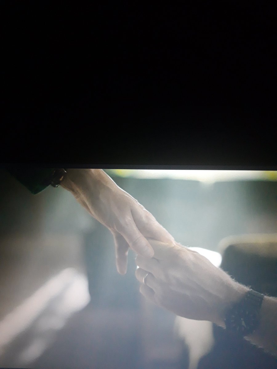 MiliteSara's tweet photo. "Tom, tu non sei solo"😢
#MyPolicemanWatchParty https://t.co/VgvKXgmf3r