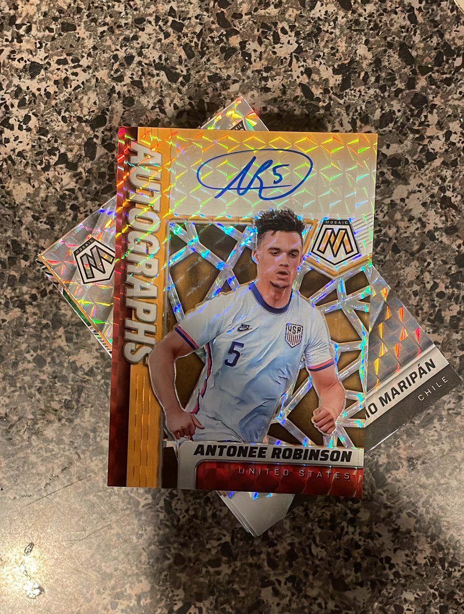 StackPg's tweet image. Blaster box banger /50!! Love the Jedi @CardPurchaser