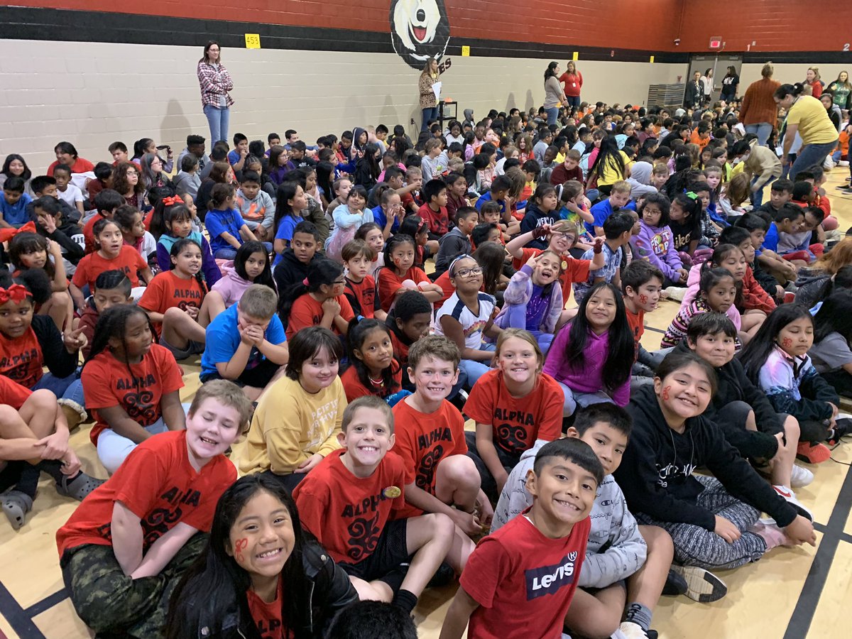 mscastagner's tweet photo. What an amazing Pack Day!!! Our scholars were thrilled to attend the assembly as well as collaborate with Pre-K and Kindergarten on the Spaghetti Tower Challenge! Our Hasty Huskies have tons of school spirit 🐾🤩  @Hasty_Huskies @MRegan0123 @JanetMarotte777 https://t.co/pskXSnec95