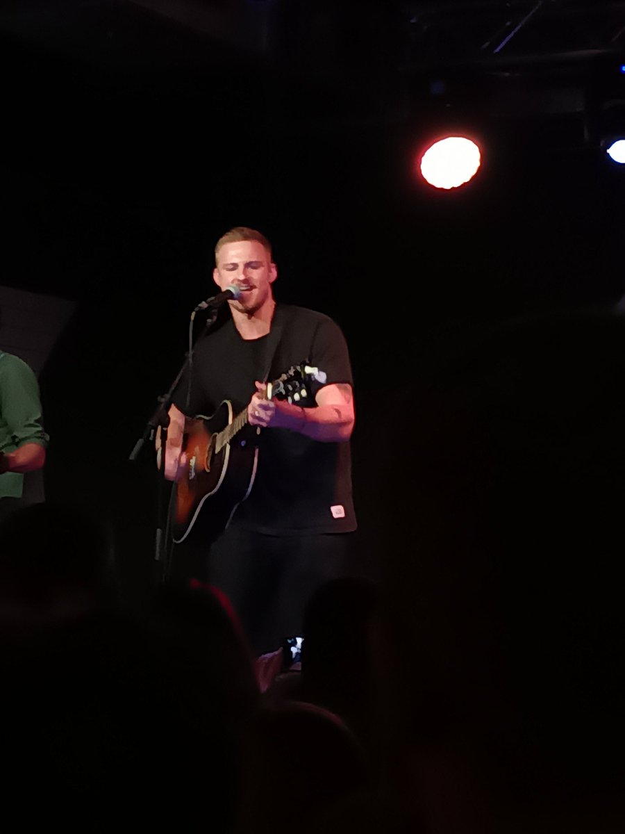 chestety's tweet image. I've been looking forward to @alexanderludwig concert for weeks and today it finally happened! Unfortunately I passed out just before my favorite song "let me be your whisky". 😭 you just blew my mind