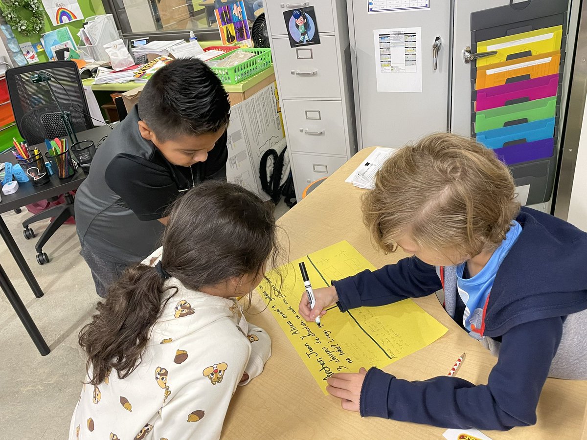mrsmillerDES's tweet photo. I got to see some incredible learning in @jkeefedual classroom today! Students were creating their own multi-step word problems and using writing and speaking to justify their answer. #mathisfun #dualiscool https://t.co/qludTBn0CB
