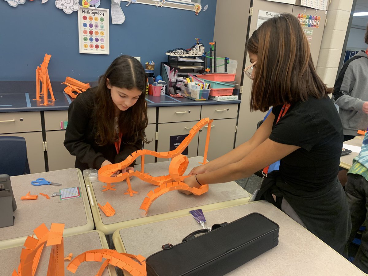 BcrowleyD95's tweet photo. It was fun being guest teacher today. Look at these engineers 👩‍💻 Where’s the greatest potential energy?! https://t.co/K2nF2cnE3K