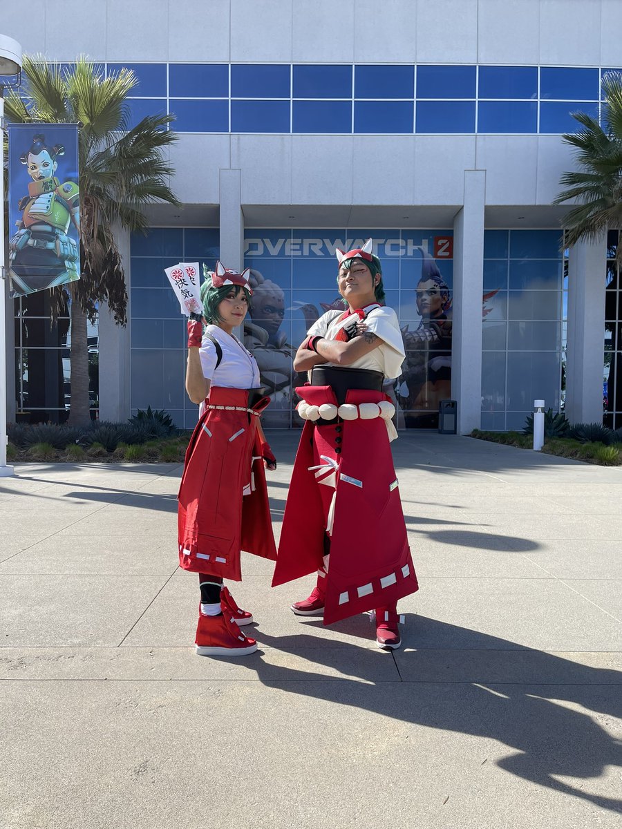 Blizzard_Ent's tweet photo. From the Pep Rally to the #OWLGrandFinals in Anaheim. 🧡🤍

Semi-Finals is underway in a couple hours! 🔥 https://t.co/c8bHdCfvMI