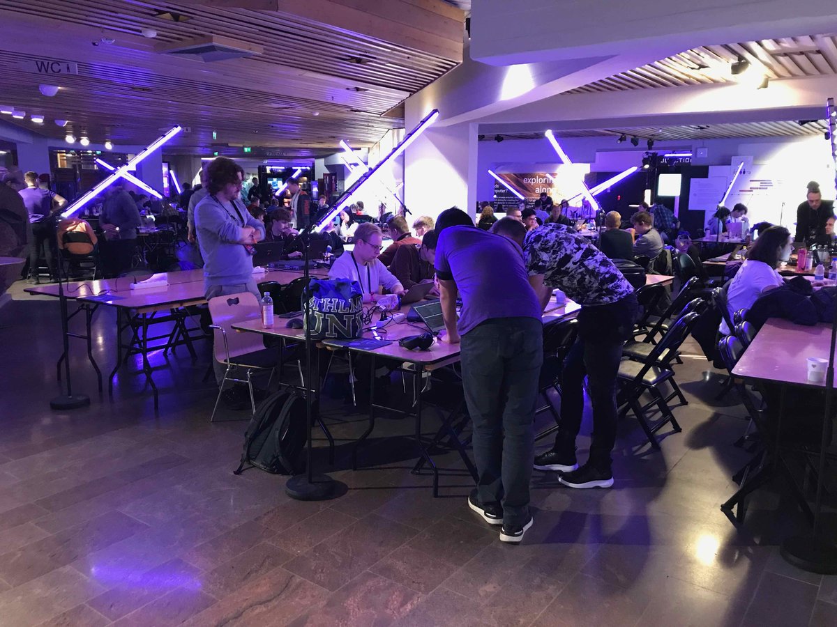 JuhaniTalvela's tweet photo. Junction 2022 Hackathonissa on hyvä meno. Yli 1300 koodaajaa, hakkeria, designeria ratkoo 18 haastetta. Tässä kehitetään mm. @keksintosaatio #ideajalostamo palvelualustaa. Tiimien ohjaus ja sparraus on täyttä työtä! Nyt tauolle ja aamulla takaisin!
#intellisys https://t.co/vlu4NQg5M7