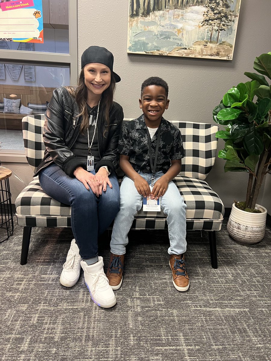 Mooneyham Elementary tweet media