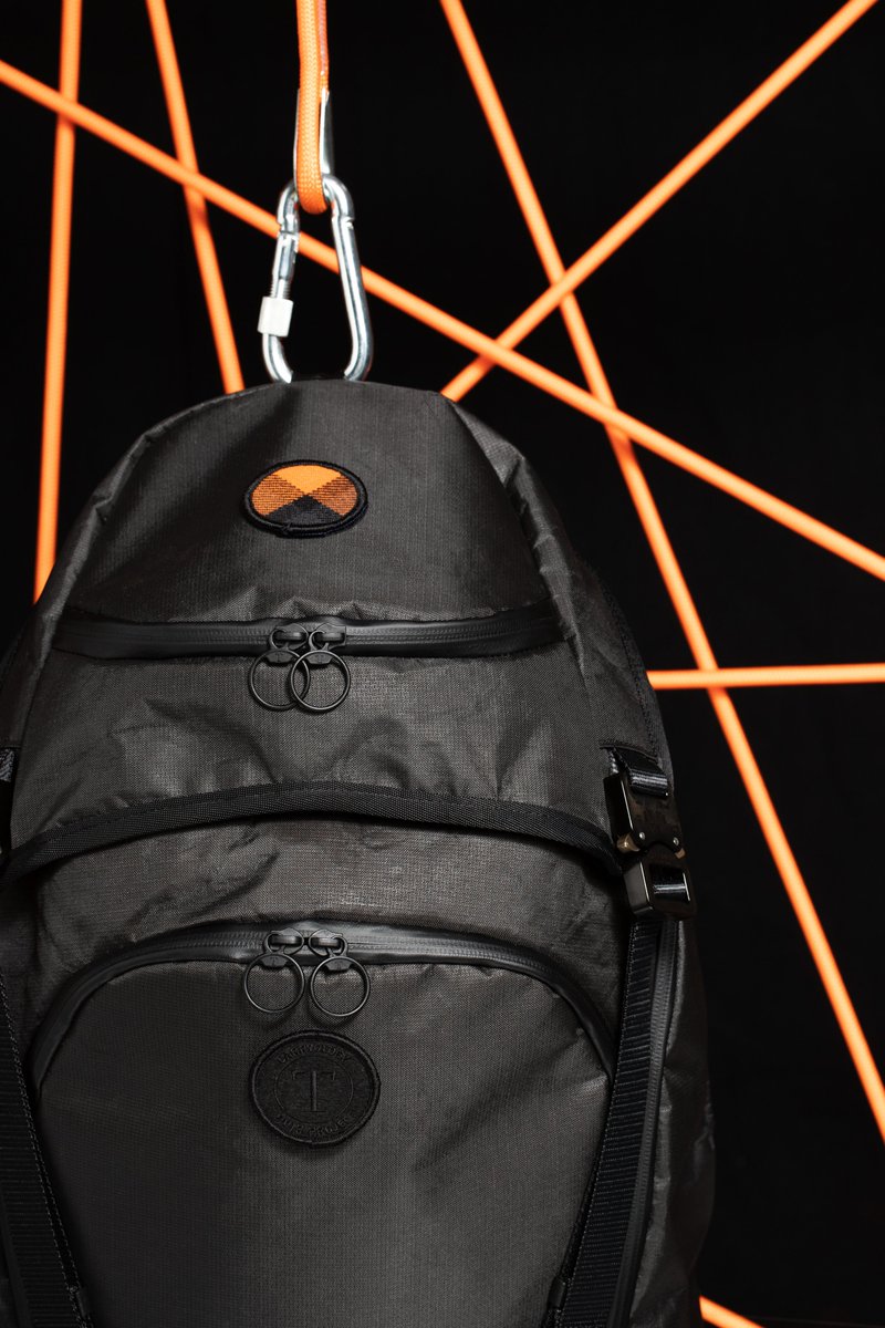 Carryology's tweet photo. @TrakkeBasecamp x Carryology | The Muir Project. Design Article LIVE
https://t.co/nvJDIgMnGP https://t.co/tYJFOQnLKm