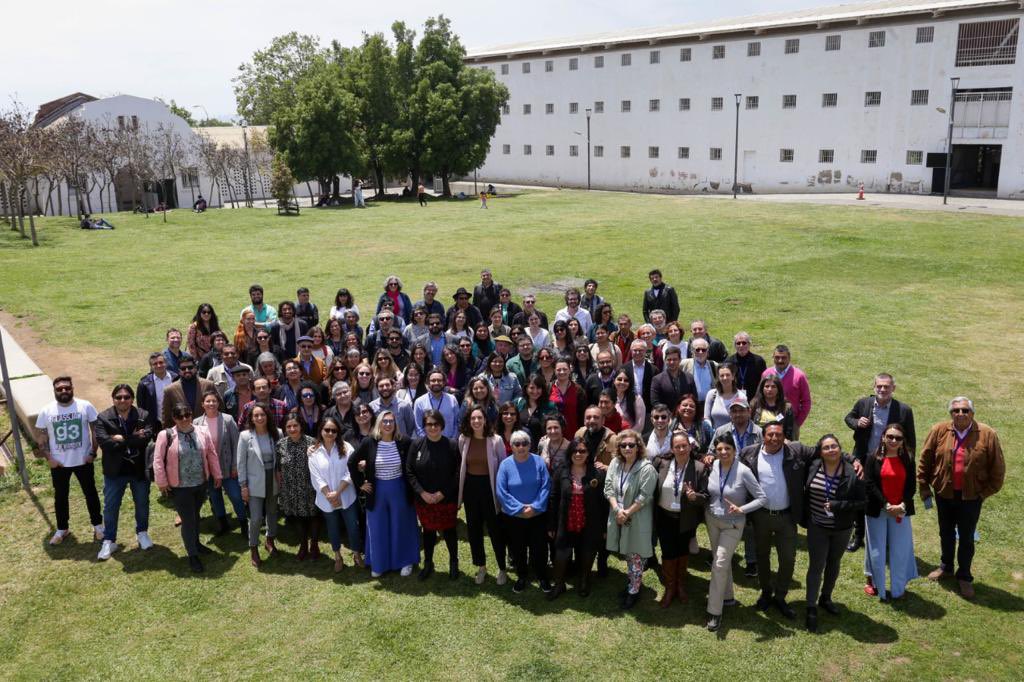 culturas_nuble's tweet photo. ✅ Convención Nacional de las Culturas @culturas_cl inició el diálogo hacia el futuro Sistema Nacional de Financiamiento Cultural. 
📍 De #Ñuble participaron la seremi #ScarletHidalgo el director regional de @patrimonio_cl José Urzúa y del Consejo Regional, Amara Ávila. https://t.co/OwVyb7YrqQ