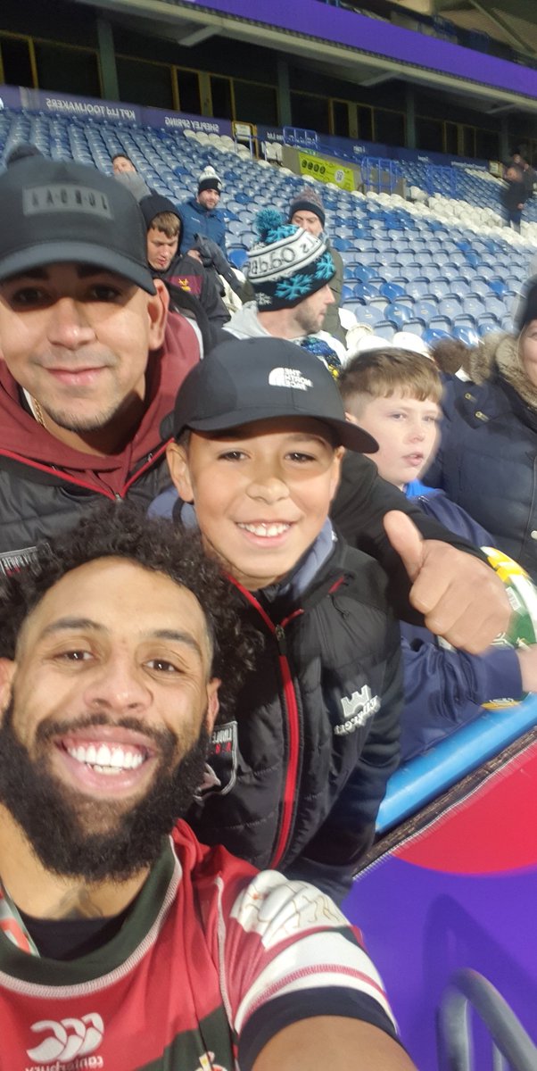 ADMiller_88's tweet photo. One for the memory books for Lewis!
#Australia #Rugbyworldcup #JoshAddoCarr https://t.co/0cz6JoR2HY
