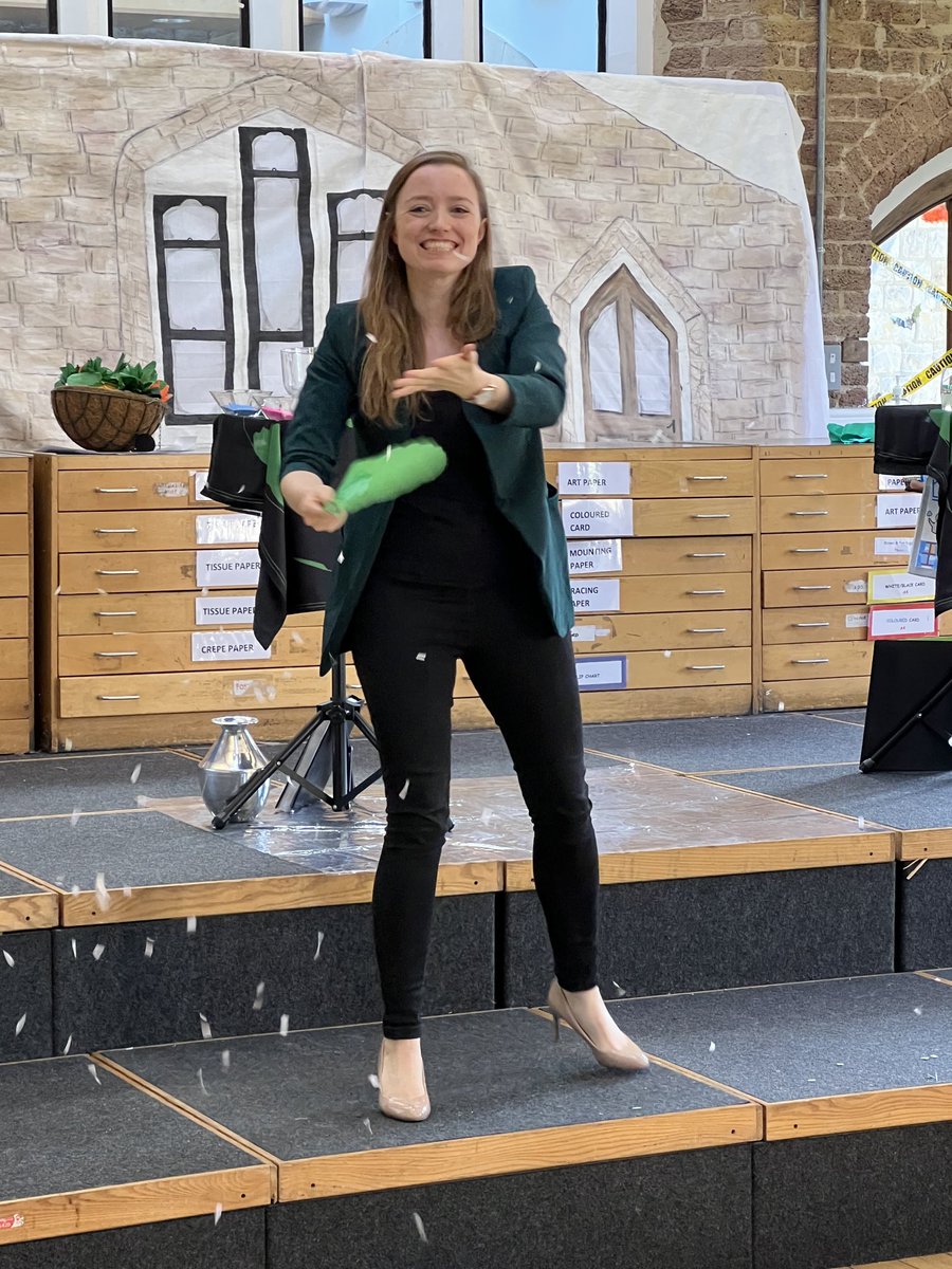 FitzjohnsNW3's tweet photo. What fun and great learning we had today with ⁦@MagicCircleHQ⁩ President ⁦@MeganSwannMagic⁩ Environmental Magic Show! Beautifully scripted use of the classics of magic. https://t.co/W7TLJuYKWr