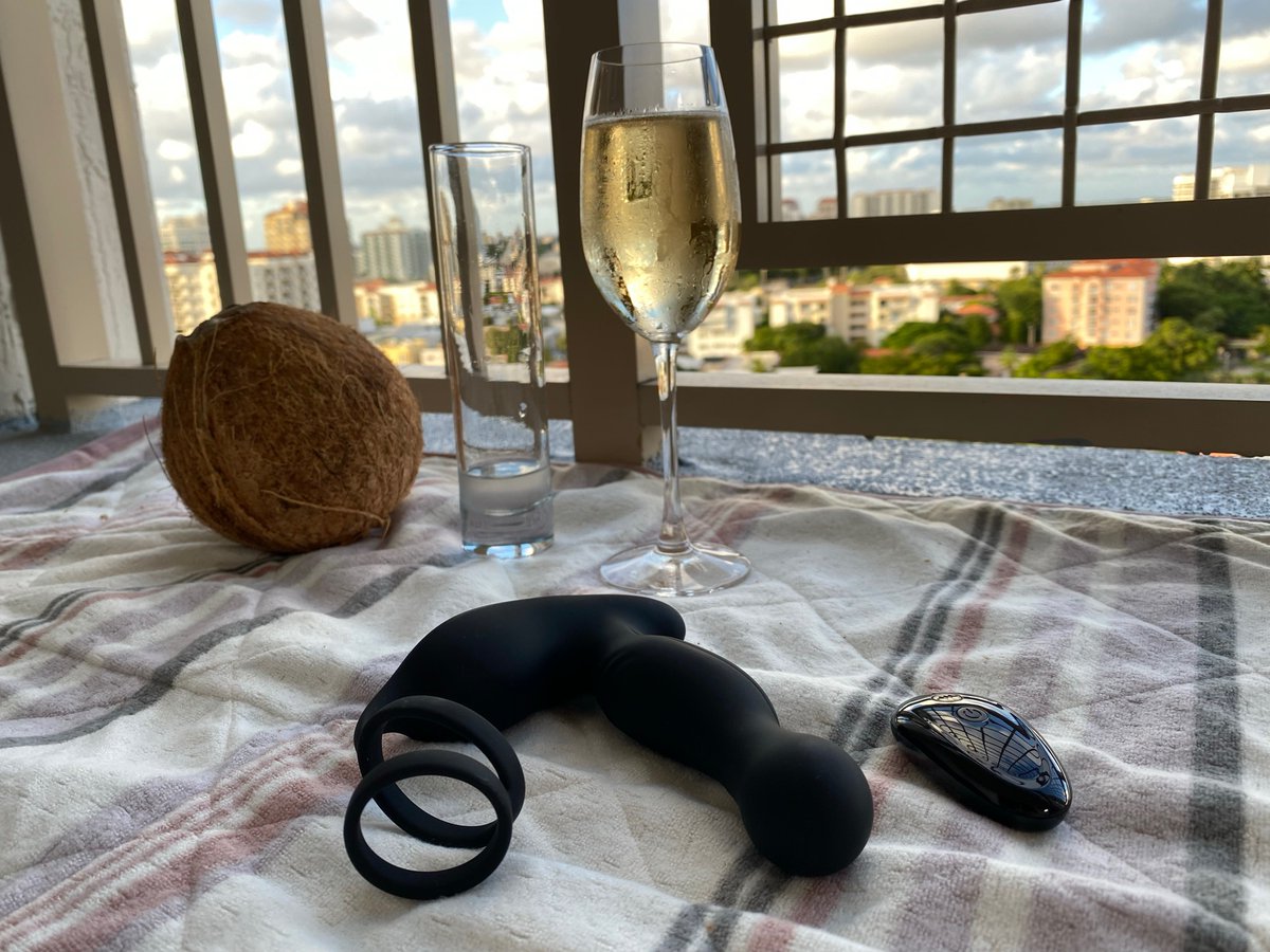 VFORVIBESoffic's tweet photo. Should your anatomy feature a prostate, Cupid is here to play. ππ
https://t.co/3vUf3dV8fxβ£
#vibrator #prostate #prostatevibrator #prostatemassager https://t.co/8qSy11HCWD