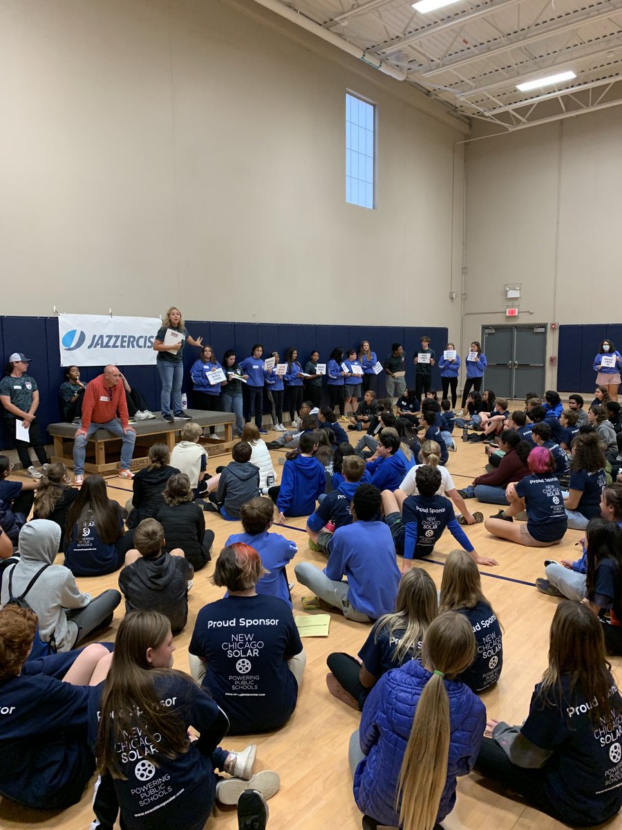 MarthaRyanToye's tweet photo. Lean in. Share your voice. Listen. Connect. Great lessons for leadership. Loved the #WSCAE first student leadership workshop! Thank you ⁦@oprfhshuskies⁩ Launch for facilitating great day for middle schoolers! ⁦@dpalzet⁩ ⁦@SuchinskiD93⁩ ⁦@coachmahy_april https://t.co/DjOQcgLbpI