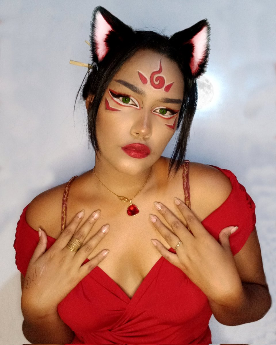 mandreh20's tweet photo. Yo no uso twitter pero intentemos a ver❤️
Lena kitsune ❤️
 #cosplayergirl #kitsune #makeup https://t.co/leeef7aLv3