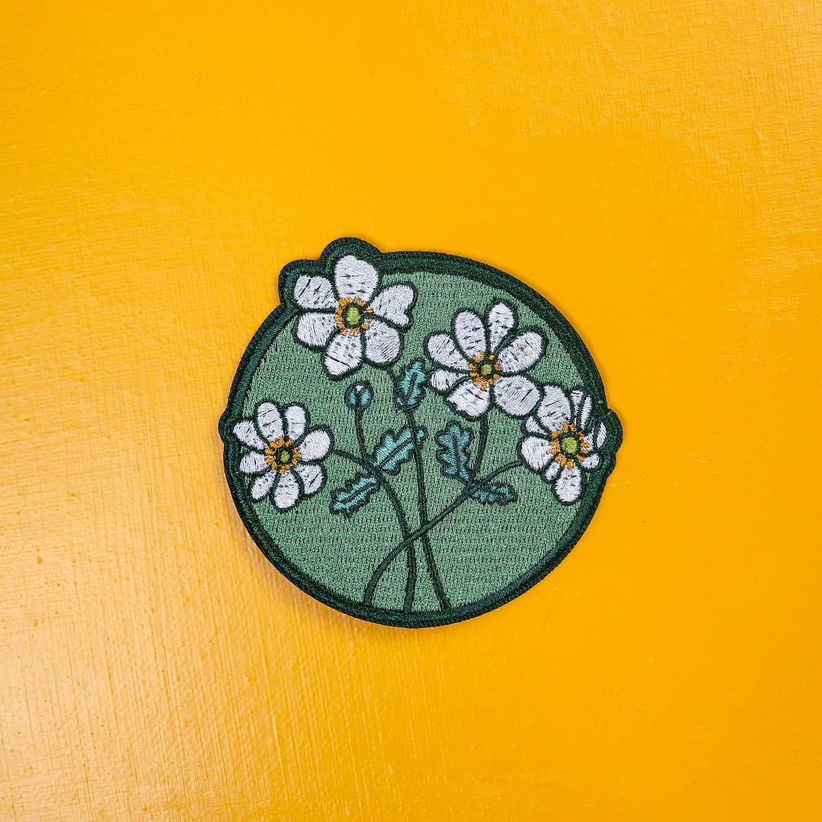 carlijayne7's tweet photo. Anemone flower patches and stickers! New products in my Etsy 🧡 https://t.co/u9DY2rnHOU #embroideredpatches #etsyseller #anemoneflower https://t.co/bchYKtp96X