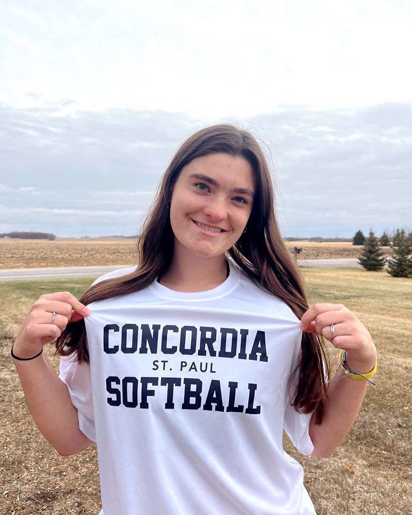 FUTURE GOLDEN BEAR!!! Thank you to everyone who has helped me along the way!! #Committed <a href="/CSPBearsSB/">Golden Bear Softball</a> <a href="/mnmagicsb/">Minnesota Magic Softball</a>