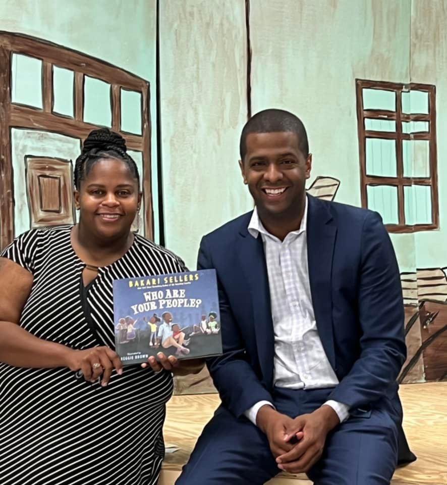 TiffanyBell2020's tweet photo. I love @clevelandacad because we are able to provide our students with experiences beyond the classroom. #chefsclub #gardening #authorvisits https://t.co/CN0zgeSwqm